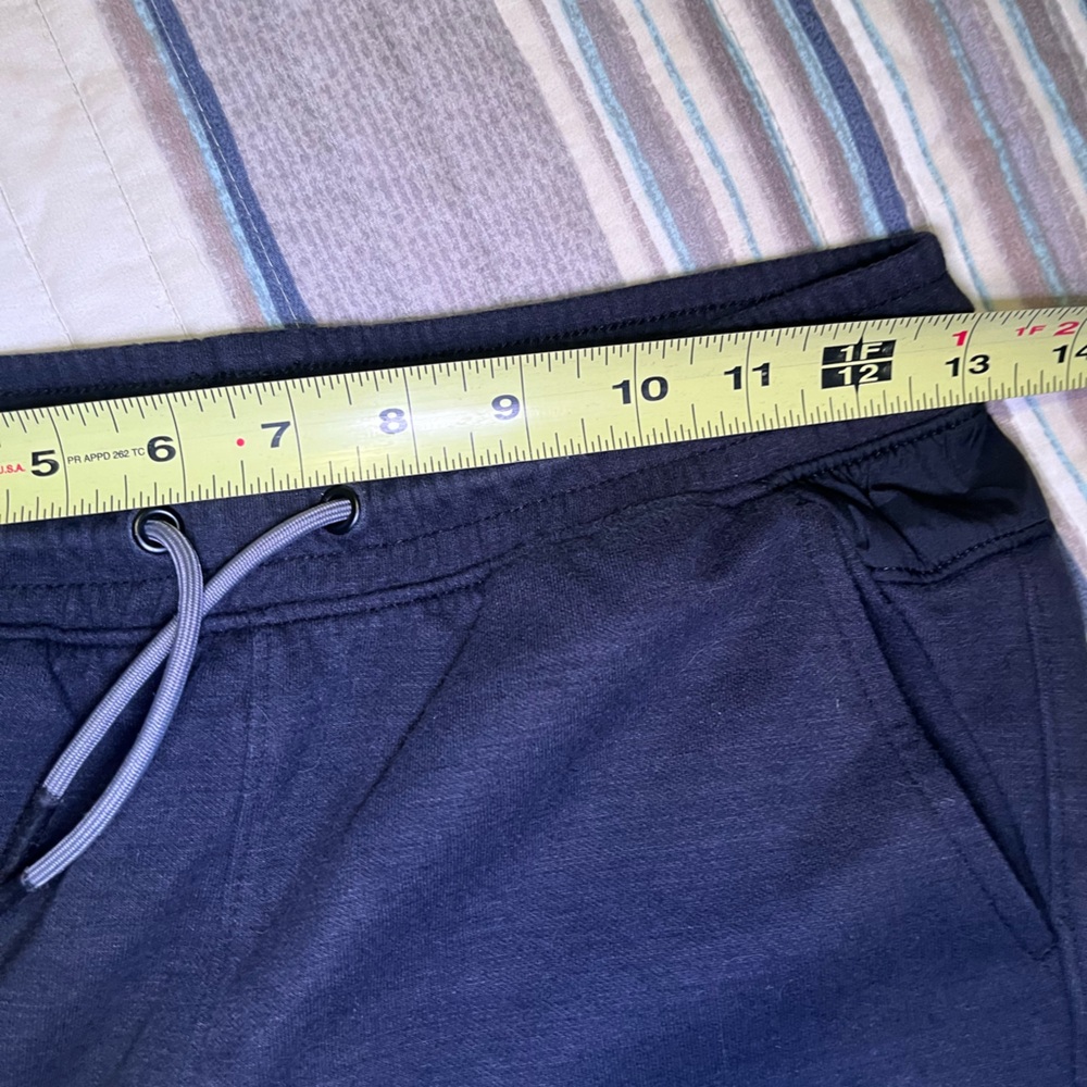 All In Motion Black Joggers Boys Size Large - Picture 8 of 8
